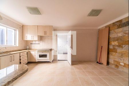 Casa para alugar com 136m², 3 quartos e 2 vagasCozinha