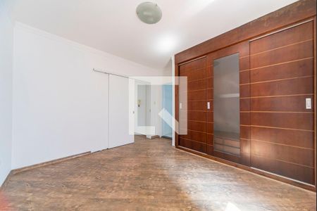 Casa para alugar com 136m², 3 quartos e 2 vagasSuíte