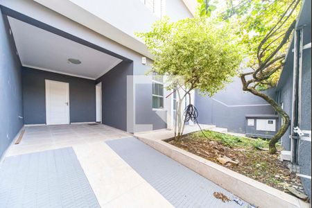 Casa para alugar com 136m², 3 quartos e 2 vagasGaragem e Jardim