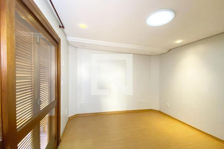 Casa à venda com 215m², 3 quartos e 2 vagasQuarto 3 - Suíte