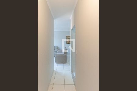 Apartamento à venda com 70m², 2 quartos e 1 vagaCorredor
