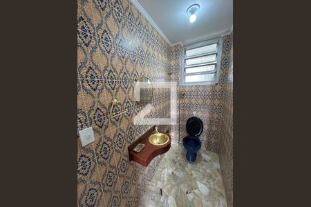 Apartamento à venda com 200m², 3 quartos e 2 vagasLavabo