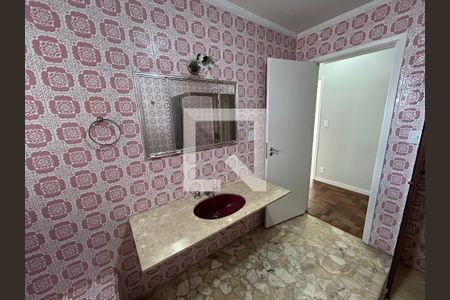 Apartamento à venda com 200m², 3 quartos e 2 vagasBanheiro da Suíte 1