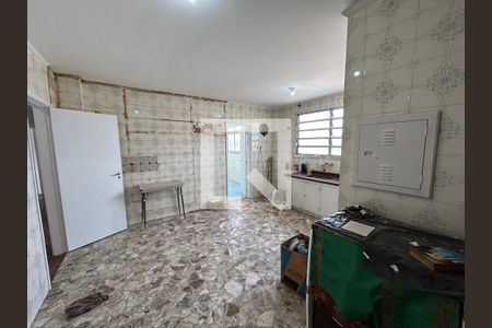 Apartamento à venda com 200m², 3 quartos e 2 vagasCozinha