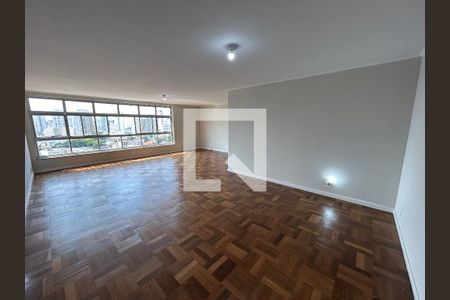 Apartamento à venda com 200m², 3 quartos e 2 vagasSala