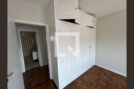 Apartamento à venda com 200m², 3 quartos e 2 vagasQuarto 2