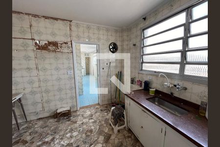 Apartamento à venda com 200m², 3 quartos e 2 vagasCozinha