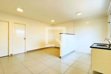 Studio para alugar com 42m², 1 quarto e sem vaga Studio para alugar com 42m², 1 quarto e sem vagaCozinha