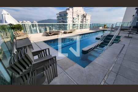 Apartamento para alugar com 55m², 1 quarto e 1 vagaÁrea comum - Piscina