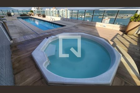 Apartamento para alugar com 55m², 1 quarto e 1 vagaÁrea comum - Piscina