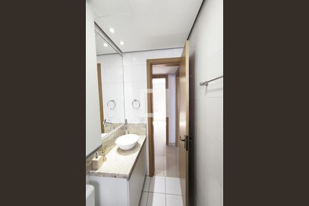 Apartamento para alugar com 58m², 2 quartos e 1 vaga Apartamento para alugar com 58m², 2 quartos e 1 vagaBanheiro