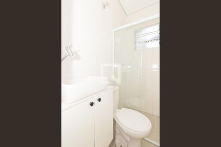 Banheiro de kitnet/studio para alugar com 1 quarto, 21m² em Vila Guilherme, São Paulo