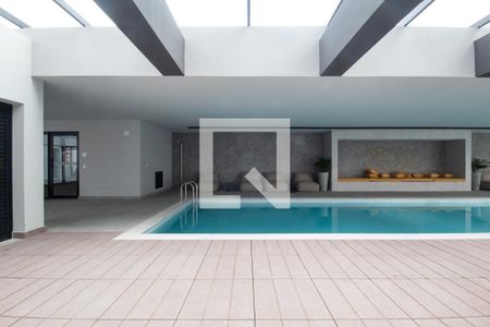 Apartamento para alugar com 65m², 2 quartos e 2 vagasÁrea comum - Piscina Coberta