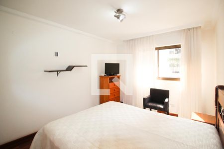 Apartamento à venda com 250m², 4 quartos e 3 vagasQuarto 1