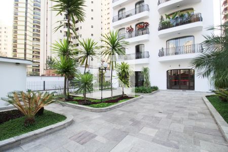 Apartamento à venda com 250m², 4 quartos e 3 vagasEntrada