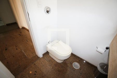 Apartamento à venda com 250m², 4 quartos e 3 vagasLavabo