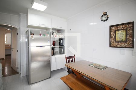 Apartamento à venda com 250m², 4 quartos e 3 vagasCozinha