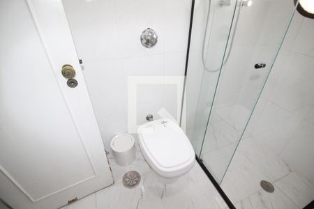 Apartamento à venda com 250m², 4 quartos e 3 vagasBanheiro