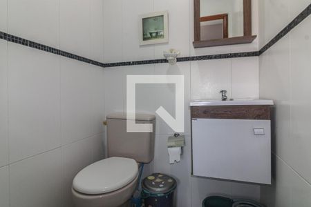 Apartamento à venda com 226m², 3 quartos e 2 vagas Apartamento à venda com 226m², 3 quartos e 2 vagasLavabo