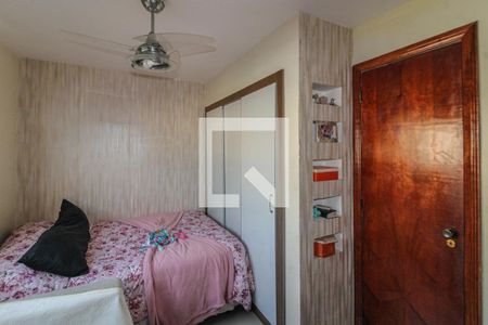 Apartamento à venda com 226m², 3 quartos e 2 vagas Apartamento à venda com 226m², 3 quartos e 2 vagasÁrea de Serviço - Quarto