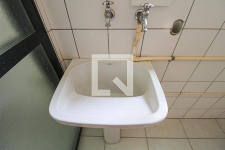 Apartamento à venda com 80m², 3 quartos e 1 vagaÁrea de Serviço
