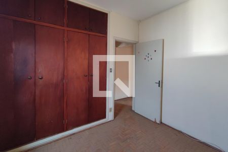 Casa à venda com 180m², 5 quartos e 4 vagasQuarto 2