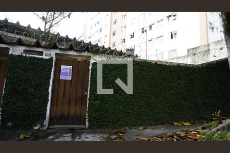 Casa à venda com 450m², 5 quartos e 4 vagasFachada da Casa