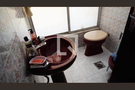 Casa à venda com 450m², 5 quartos e 4 vagasBanheiro Suite