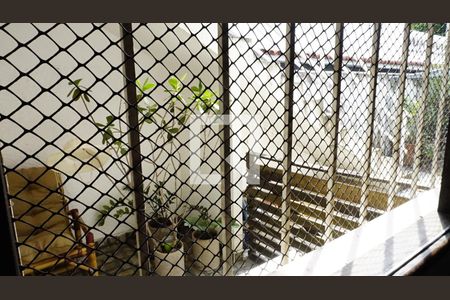 Casa à venda com 450m², 5 quartos e 4 vagasJanela - Quarto 1