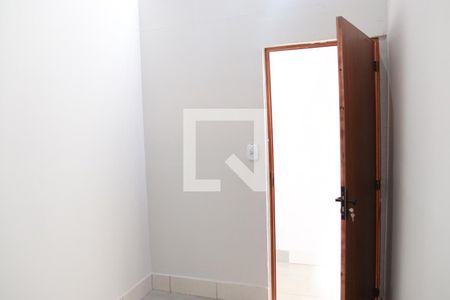 Quarto 1 de casa para alugar com 2 quartos, 50m² em Setor Leste Universitário, Goiânia