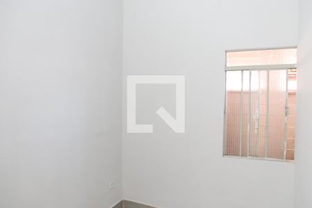 Quarto 1 de casa para alugar com 2 quartos, 50m² em Setor Leste Universitário, Goiânia