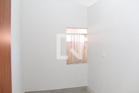 Quarto 1 de casa para alugar com 2 quartos, 50m² em Setor Leste Universitário, Goiânia