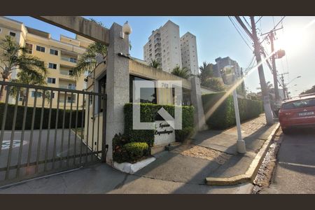 Apartamento à venda com 63m², 3 quartos e 2 vagas Apartamento à venda com 63m², 3 quartos e 2 vagasFACHADA