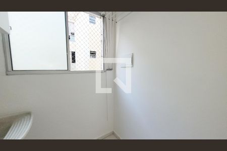 Apartamento à venda com 63m², 3 quartos e 2 vagas Apartamento à venda com 63m², 3 quartos e 2 vagasLAVANDERIA