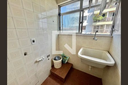 Apartamento à venda com 80m², 2 quartos e 1 vagaÁrea de serviço 