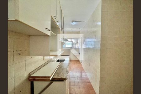 Apartamento à venda com 80m², 2 quartos e 1 vagaCozinha 