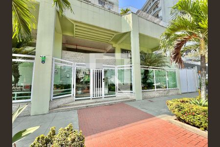 Apartamento à venda com 80m², 2 quartos e 1 vagaFachada