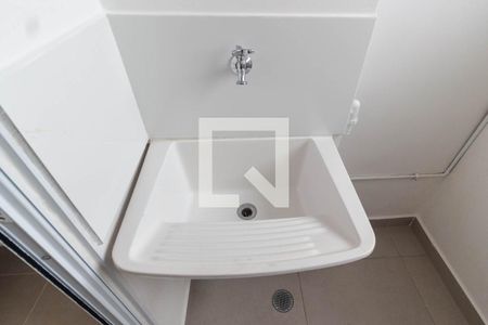 Apartamento à venda com 38m², 2 quartos e 1 vaga Apartamento à venda com 38m², 2 quartos e 1 vagaÁrea de serviço