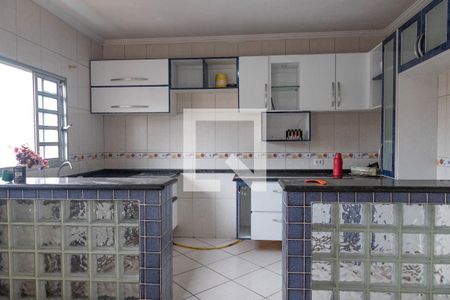 Casa à venda com 105m², 2 quartos e sem vaga Casa à venda com 105m², 2 quartos e sem vagaCozinha