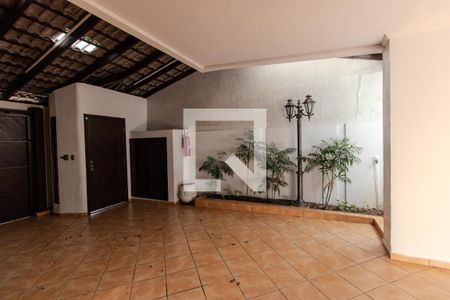 Casa para alugar com 540m², 6 quartos e 4 vagas Casa para alugar com 540m², 6 quartos e 4 vagasGaragem