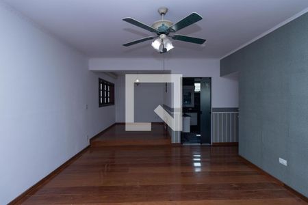 Casa para alugar com 540m², 6 quartos e 4 vagas Casa para alugar com 540m², 6 quartos e 4 vagasQuarto Suíte 1