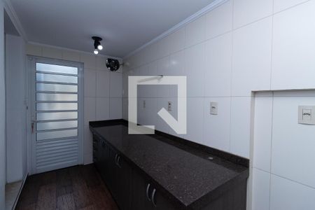 Casa para alugar com 540m², 6 quartos e 4 vagas Casa para alugar com 540m², 6 quartos e 4 vagasÁrea de Serviço