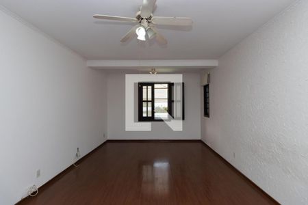 Casa para alugar com 540m², 6 quartos e 4 vagas Casa para alugar com 540m², 6 quartos e 4 vagasQuarto Suíte 2