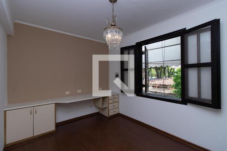 Casa para alugar com 540m², 6 quartos e 4 vagas Casa para alugar com 540m², 6 quartos e 4 vagasQuarto 2