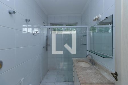 Casa para alugar com 540m², 6 quartos e 4 vagas Casa para alugar com 540m², 6 quartos e 4 vagasBanheiro da Suíte 3