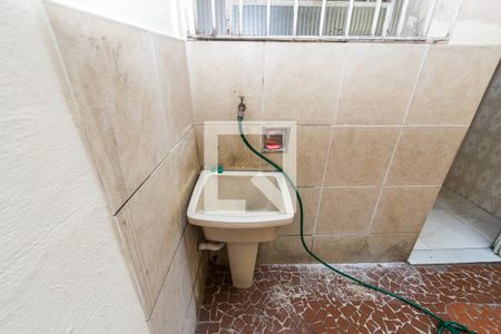 Apartamento para alugar com 70m², 2 quartos e 1 vagaÁrea de Serviço