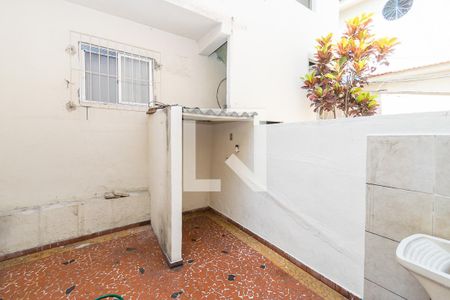 Apartamento para alugar com 70m², 2 quartos e 1 vagaÁrea de Serviço