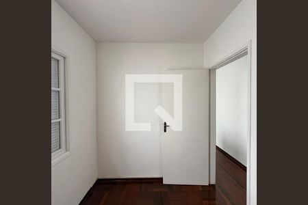 Casa à venda com 140m², 3 quartos e 4 vagasQuarto 2