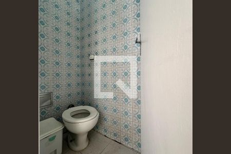 Casa à venda com 140m², 3 quartos e 4 vagasBanheiro de serviço