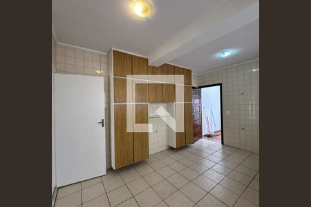 Casa à venda com 140m², 3 quartos e 4 vagasCozinha